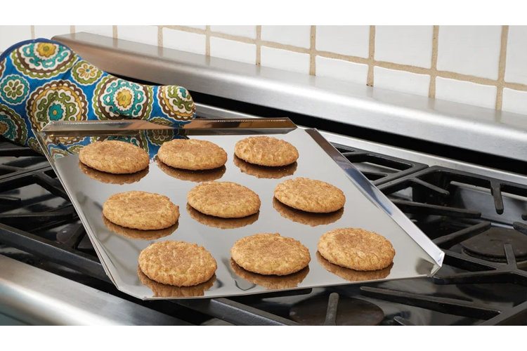 your-guide-to-cookie-sheet-sizes-wayfair